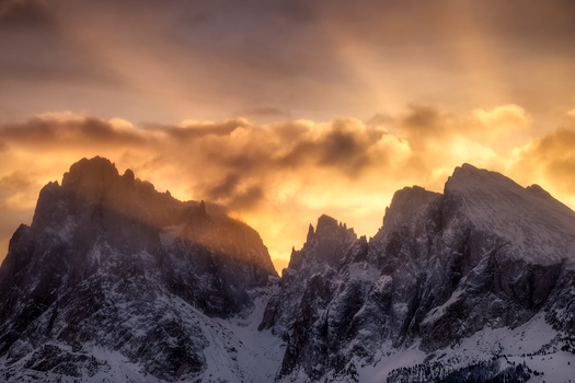 View Morning Dawn by Andrea Re Depaolini