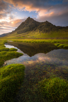 Image "Kálfafellstindur" by Philip Slotte