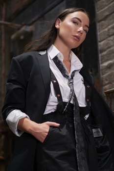 Image "Shero" by James Thomas