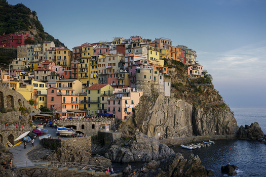 Image "Manarola" by Pablo Sierra