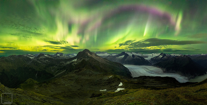 View Glow by Peter Nestler