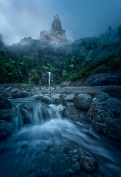 Image "Sunset with fog" by Ricardo Gayan