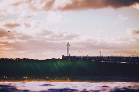 Image "Morning Light" by Kento Watanabe