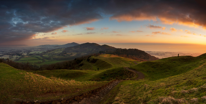 Image "Misty morning over the Malvern Hills" by Tomasz Janicki