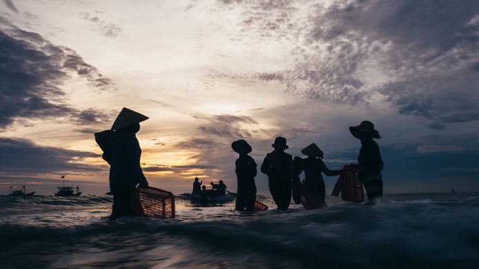 Five Ways to Use the Sunrise for Photography of People | Fstoppers
