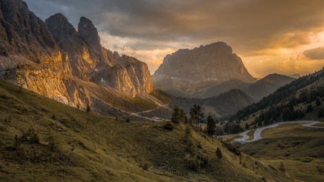 Dolomites by Matthijs Bettman