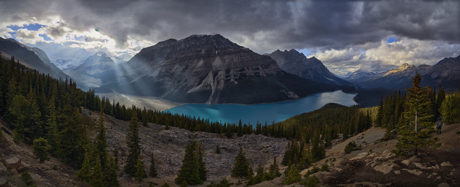 Peyto Lake by Ignacio Municio