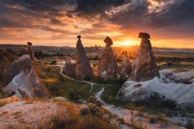 Fairy chimneys by Paweł Uchorczak
