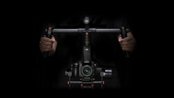 The New Ronin-M Aims to be a Lighter, Cheaper, and Better MoVi  