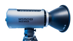Neewer MS150B monolight studio flash mounted on a tripod stand.