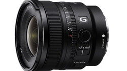 Sony G-series wide-angle zoom lens with autofocus and manual focus ring against white background.