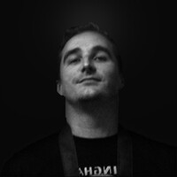 Profile picture for Warren Phillips