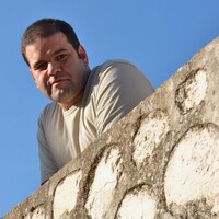 Profile picture for Arturo Mieussens
