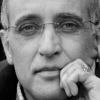 Profile picture for Ernesto Esteves
