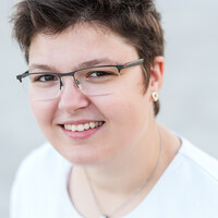 Profile picture for Simona Stanciu