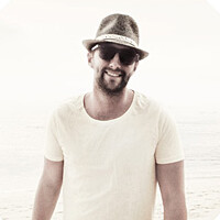 Profile picture for Nic Staveley