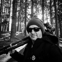 Profile picture for Dave Newcombe
