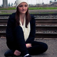 Profile picture for Sarah Maze