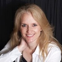 Profile picture for Jennifer Hillestad