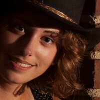 Profile picture for Lindsay Dillon