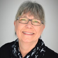 Profile picture for Roxane Bay