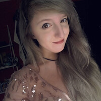 Profile picture for Lia Konrad