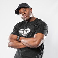 Profile picture for MARK THOMPSON