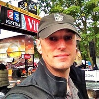 Profile picture for Simon Davison
