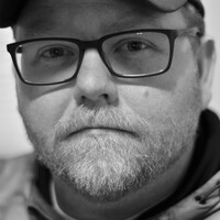 Profile picture for Bret Henry