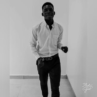 Profile picture for Seyi Okeowo