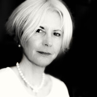 Profile picture for Karen Mort