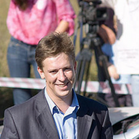 Profile picture for Yuri Vakhnenko