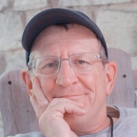 Profile picture for Paul Moertl