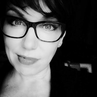 Profile picture for Carolyn Gallo
