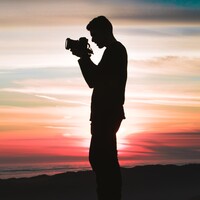 Profile picture for Leo Vallin
