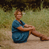 Profile picture for Elizabeth Polo