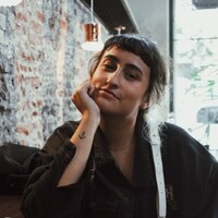 Profile picture for Laís Brito