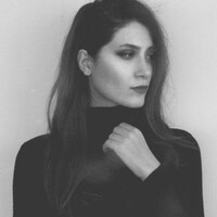 Profile picture for Mona Pamsari