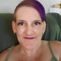 Profile picture for Elizabeth Johnston