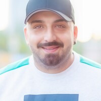 Profile picture for Delil Geyik