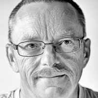 Profile picture for Simon Evans