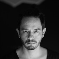 Profile picture for Roberto Ovalle