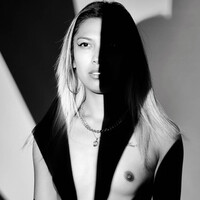 Profile picture for Tee Bach-Photo