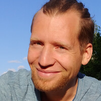 Profile picture for Peter Tienz