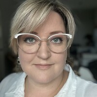 Profile picture for Nicola Poznanovich
