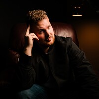 Profile picture for Roy Serafin