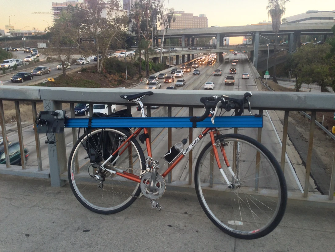 Transporting the slider by bicycle in the city