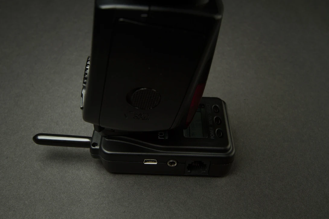 fstoppers_radiopoppers_jr2_connected2_aaron_brown