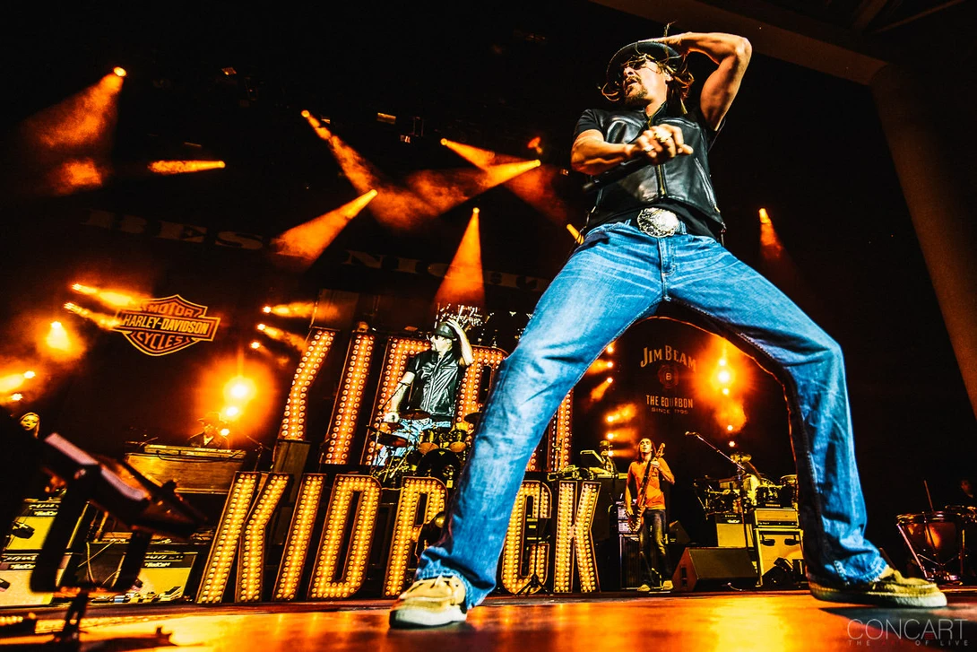 Photo of Kid Rock @ Klipsch Music Center — Indianapolis, Indiana