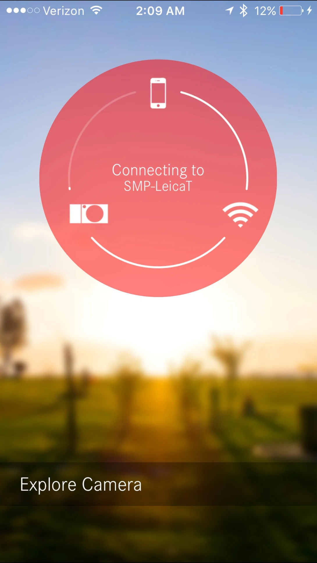 Screenshot of Leica T iPhone App connecting to camera.